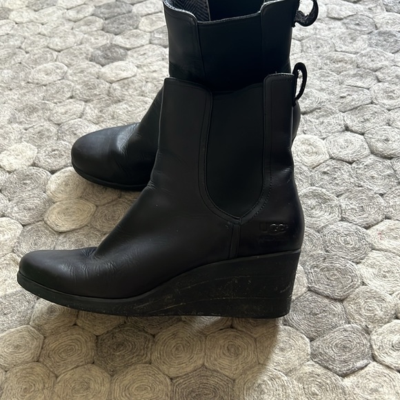 Ugg black platform waterproof winter boots. Gently used condition. - Picture 2 of 10